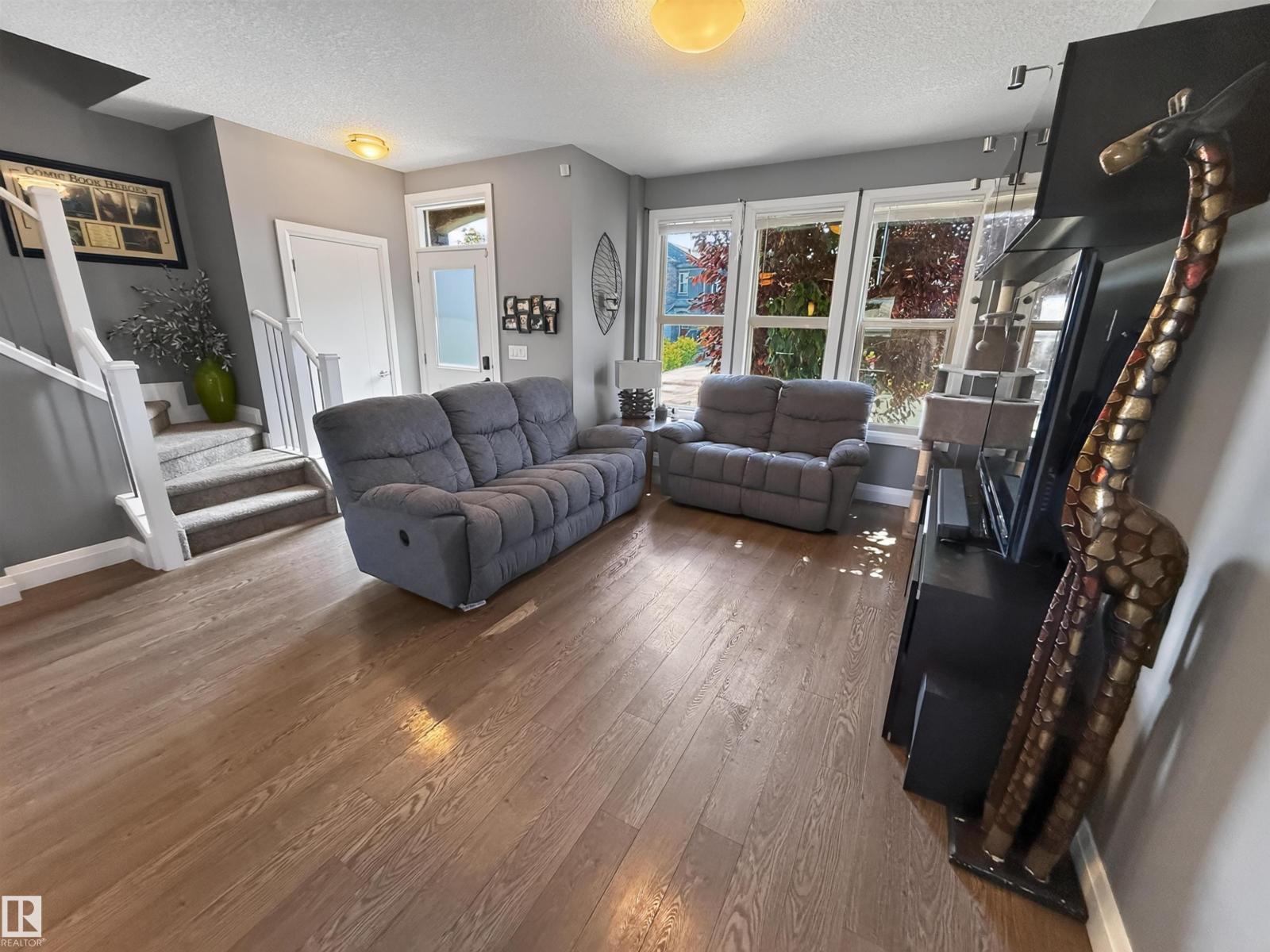 124 GILMORE WY - 2
