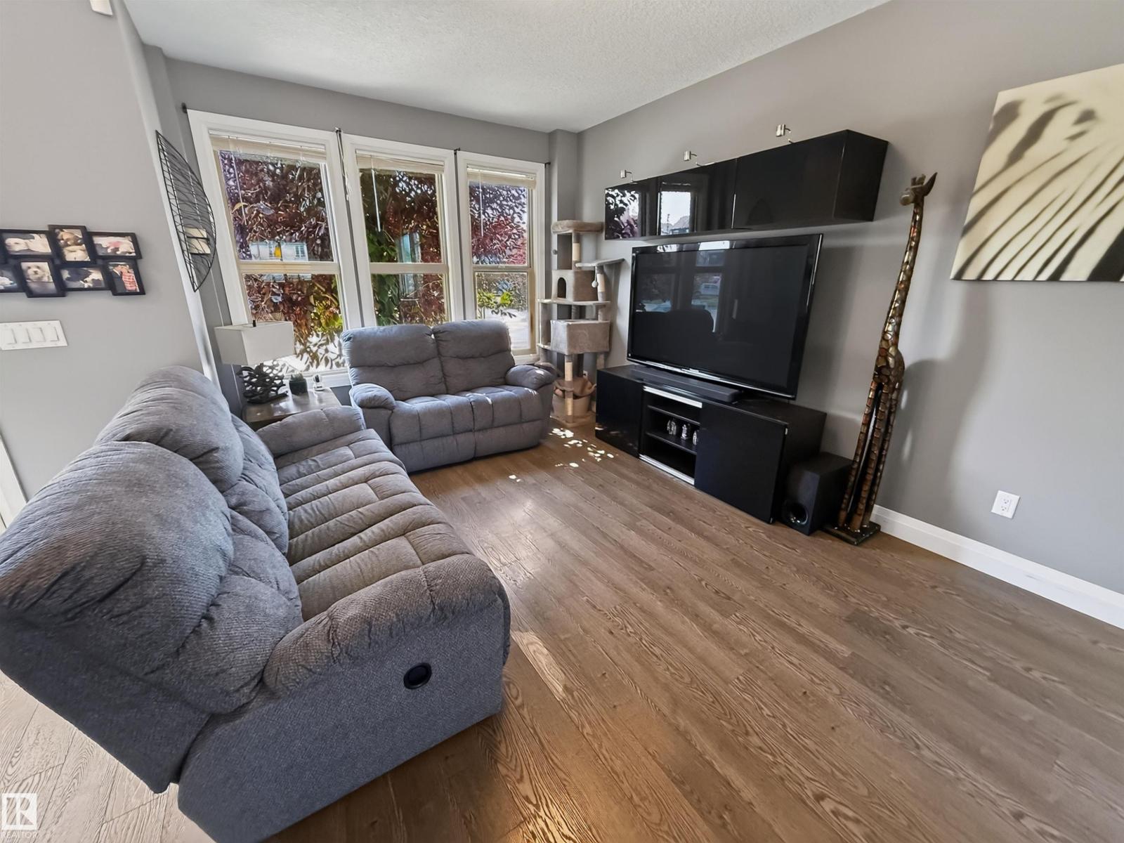 124 GILMORE WY - Image 11