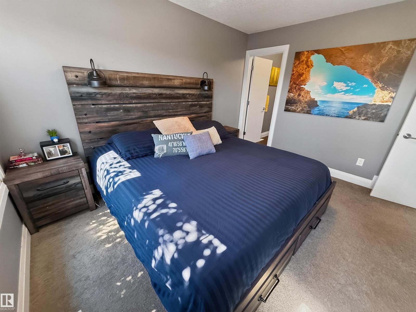 124 GILMORE WY - 26