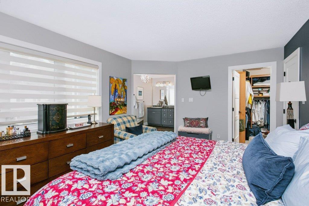 9607 101 ST NW - 23