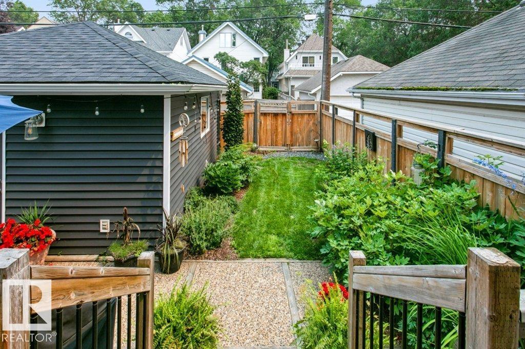 9607 101 ST NW - 49