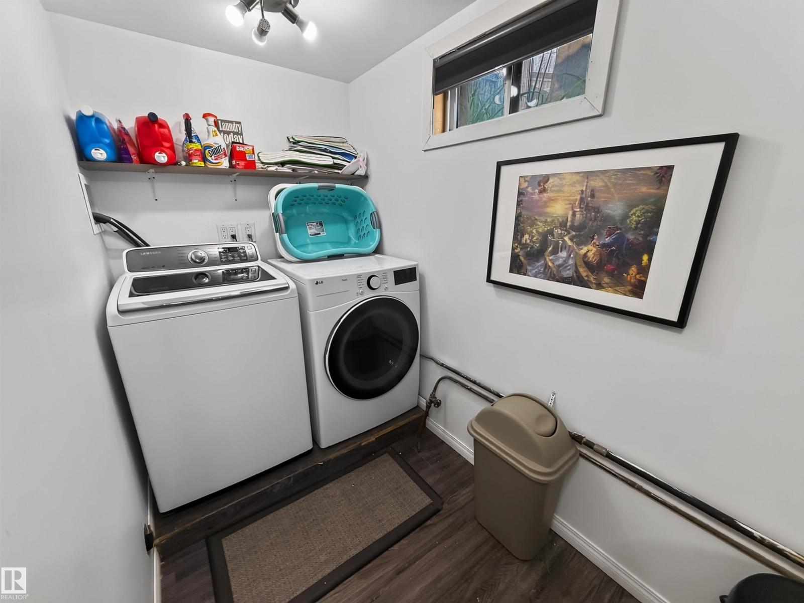 16046 95 AV NW - 28