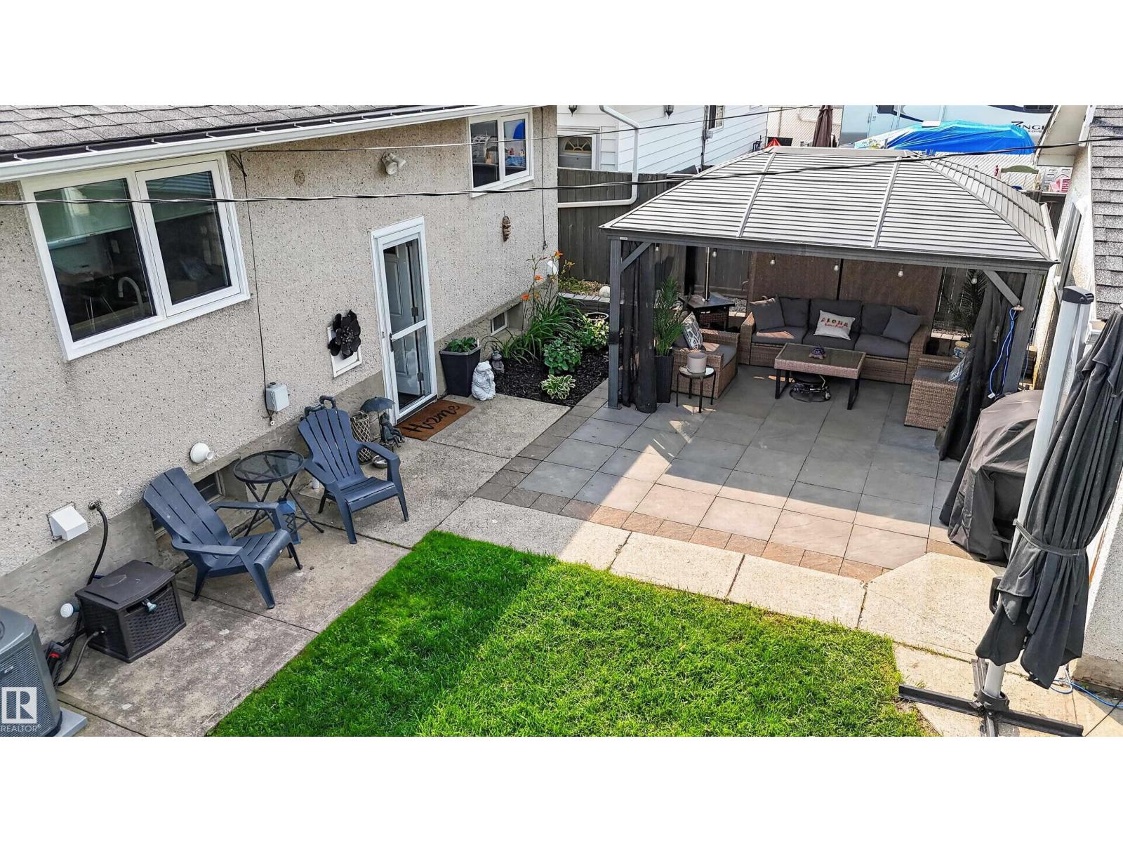 16046 95 AV NW - 34