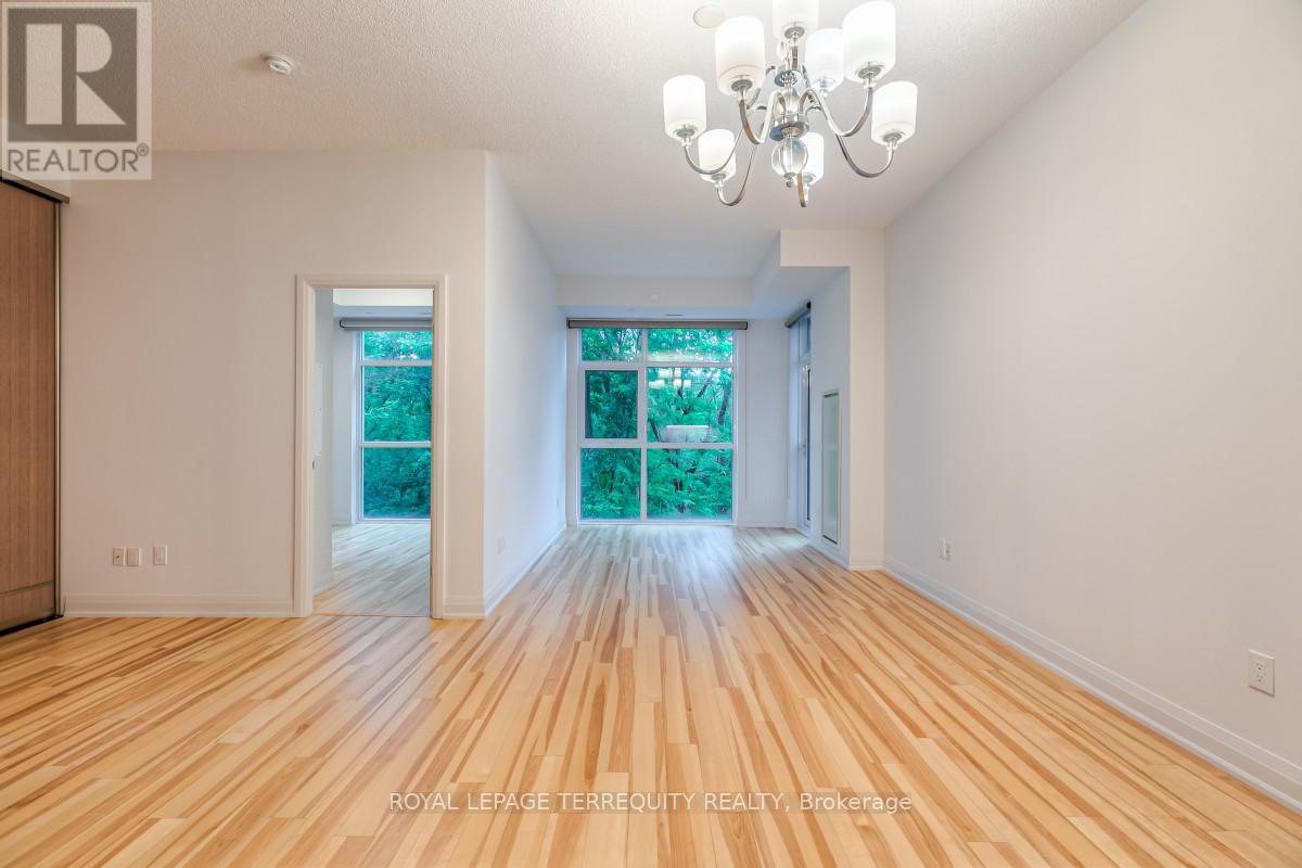 #230 8763 BAYVIEW AVENUE - 19