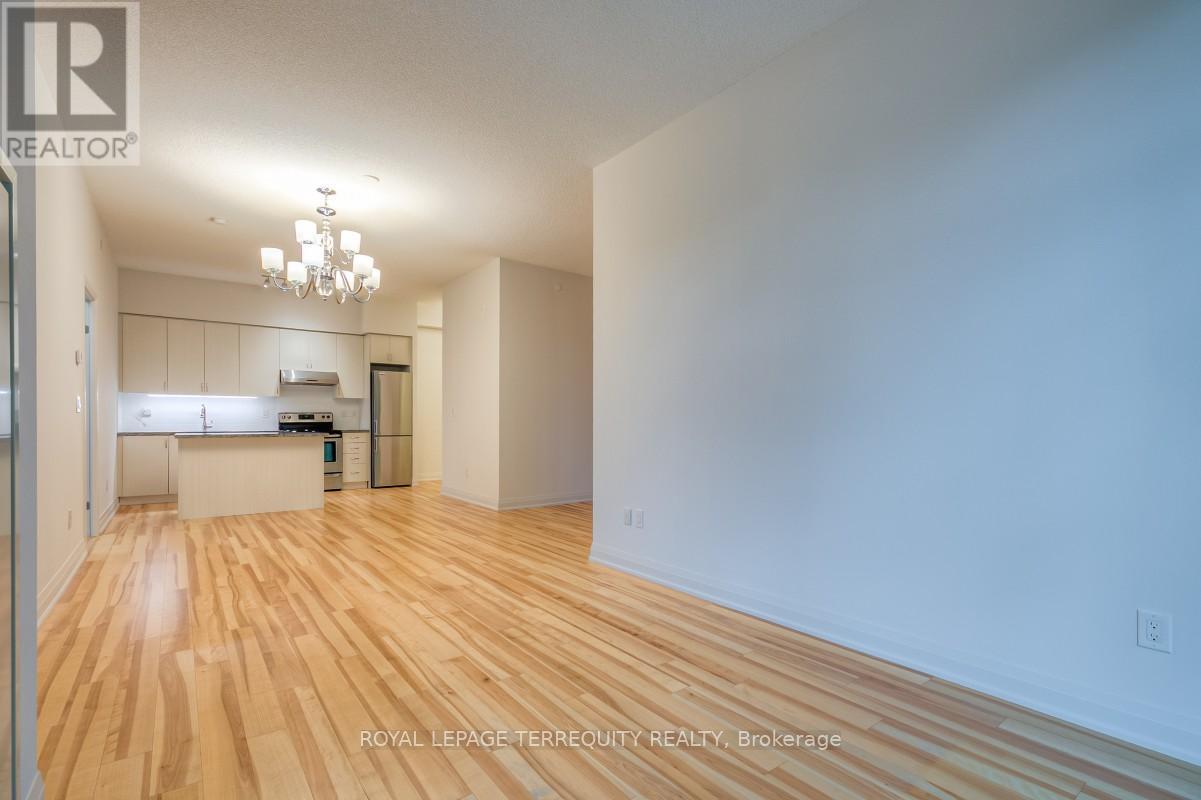 #230 8763 BAYVIEW AVENUE - 22