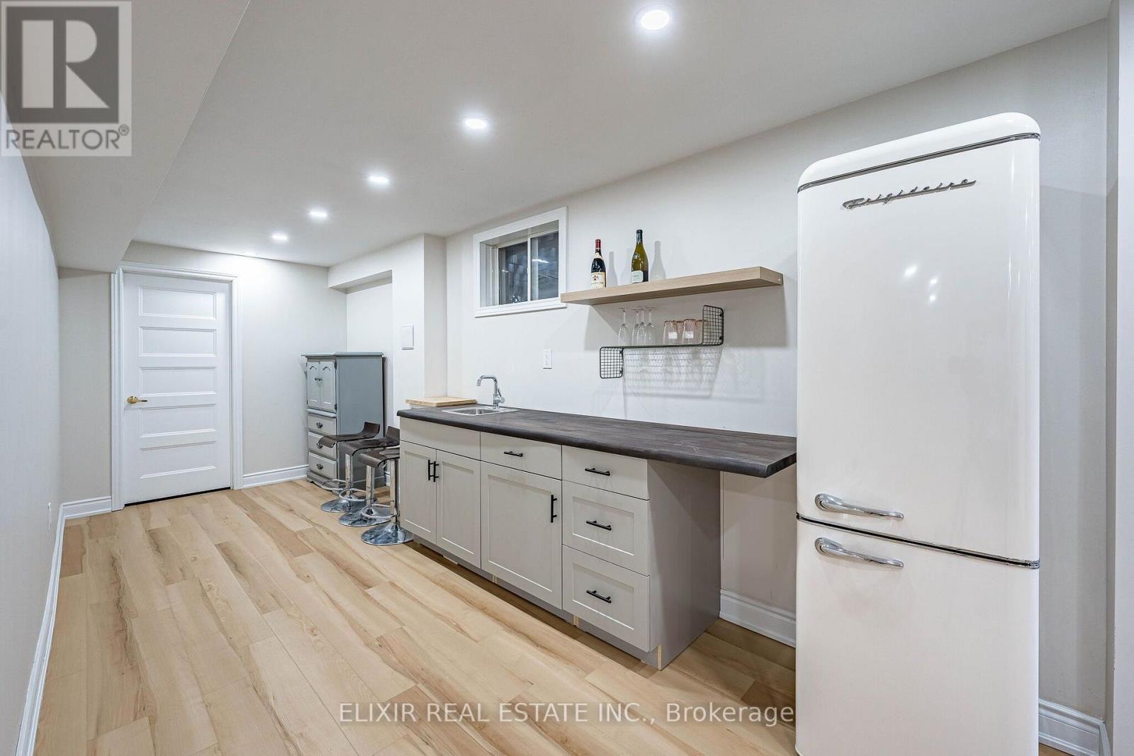 76 NORTH RIVERDALE DRIVE - Image 35