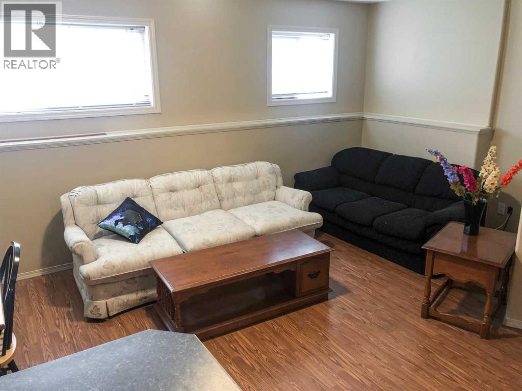 7019 Deer Street, Lacombe