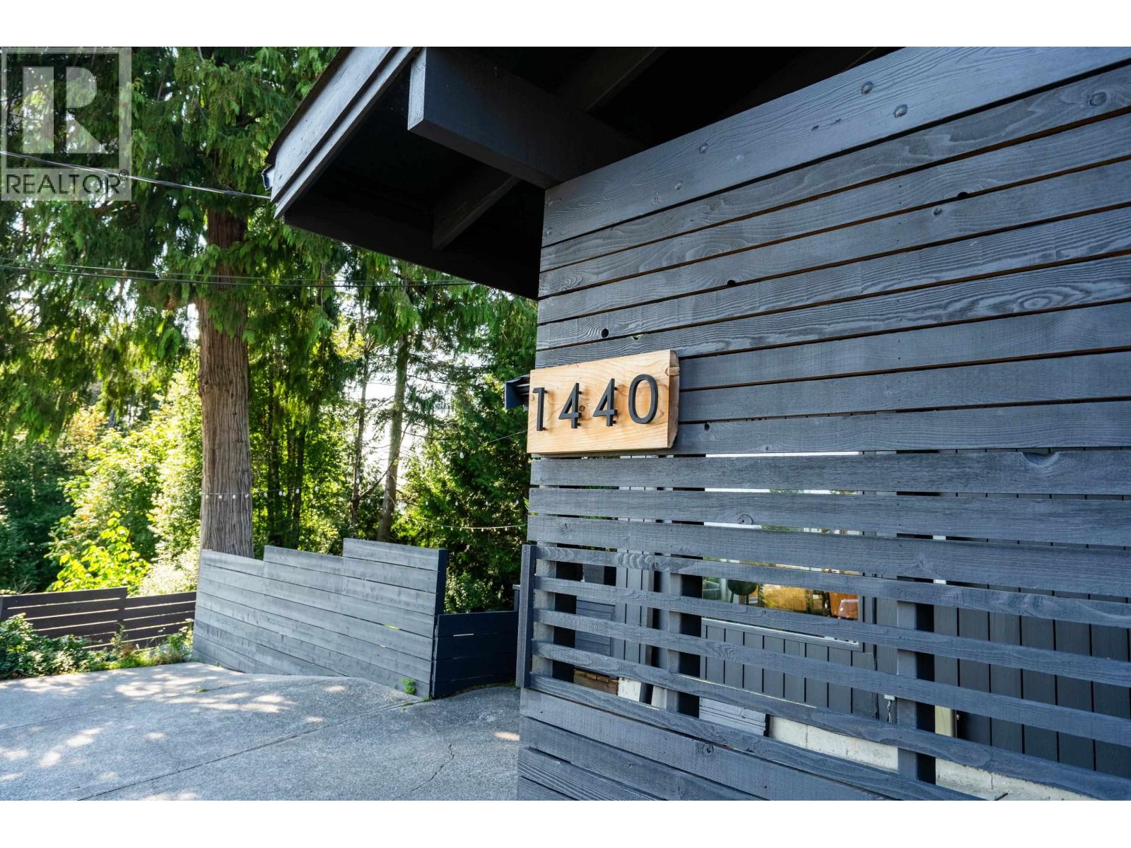 1440 VELVET ROAD, Gibsons