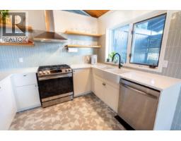 1440 Velvet Road, Gibsons, BC V0N1V5 Photo 24