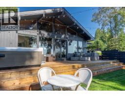 1440 Velvet Road, Gibsons, BC V0N1V5 Photo 7