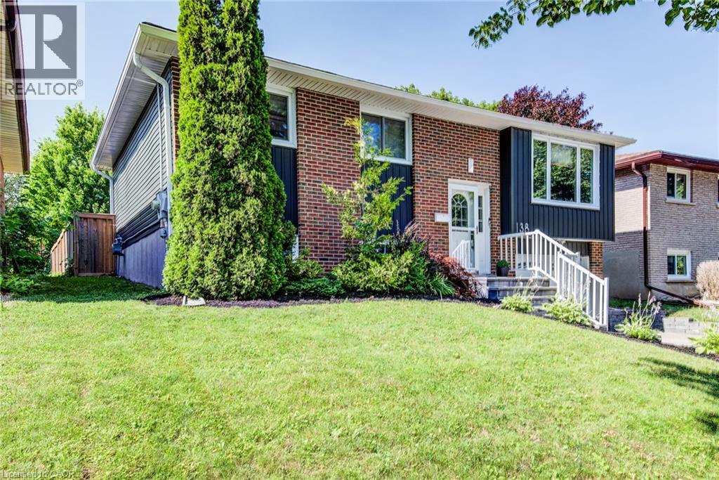 138 MORNINGDALE Crescent — photo 3
