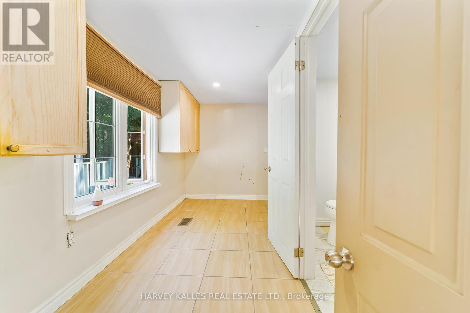 6814 14TH AVENUE - 19