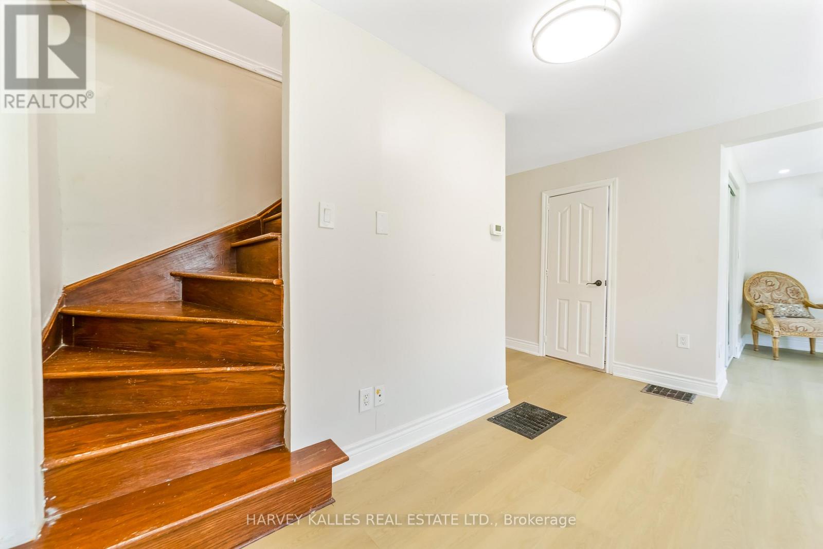 6814 14TH AVENUE - 23