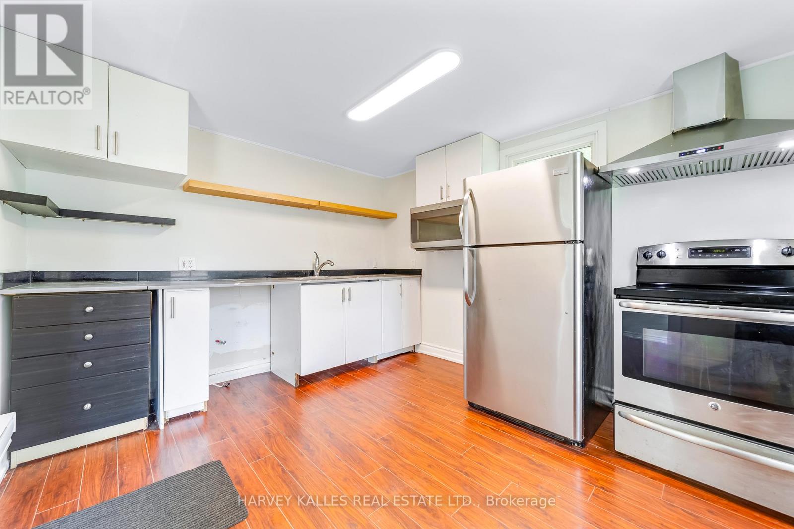 6814 14TH AVENUE - 31