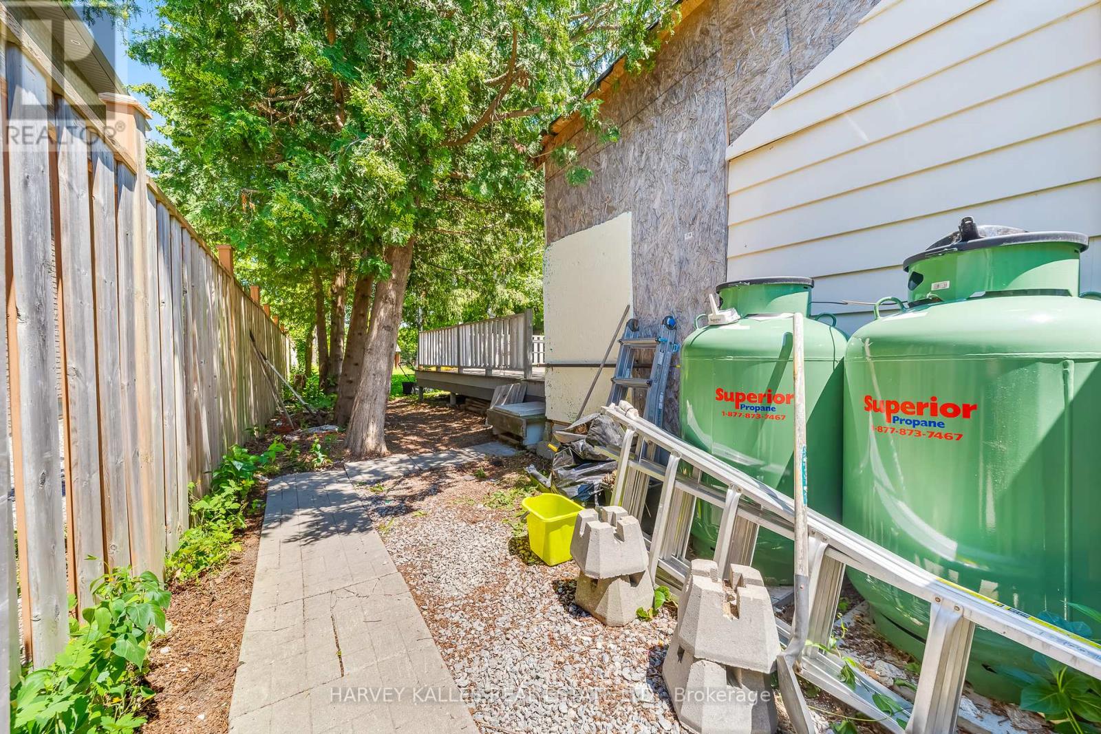 6814 14TH AVENUE - 33