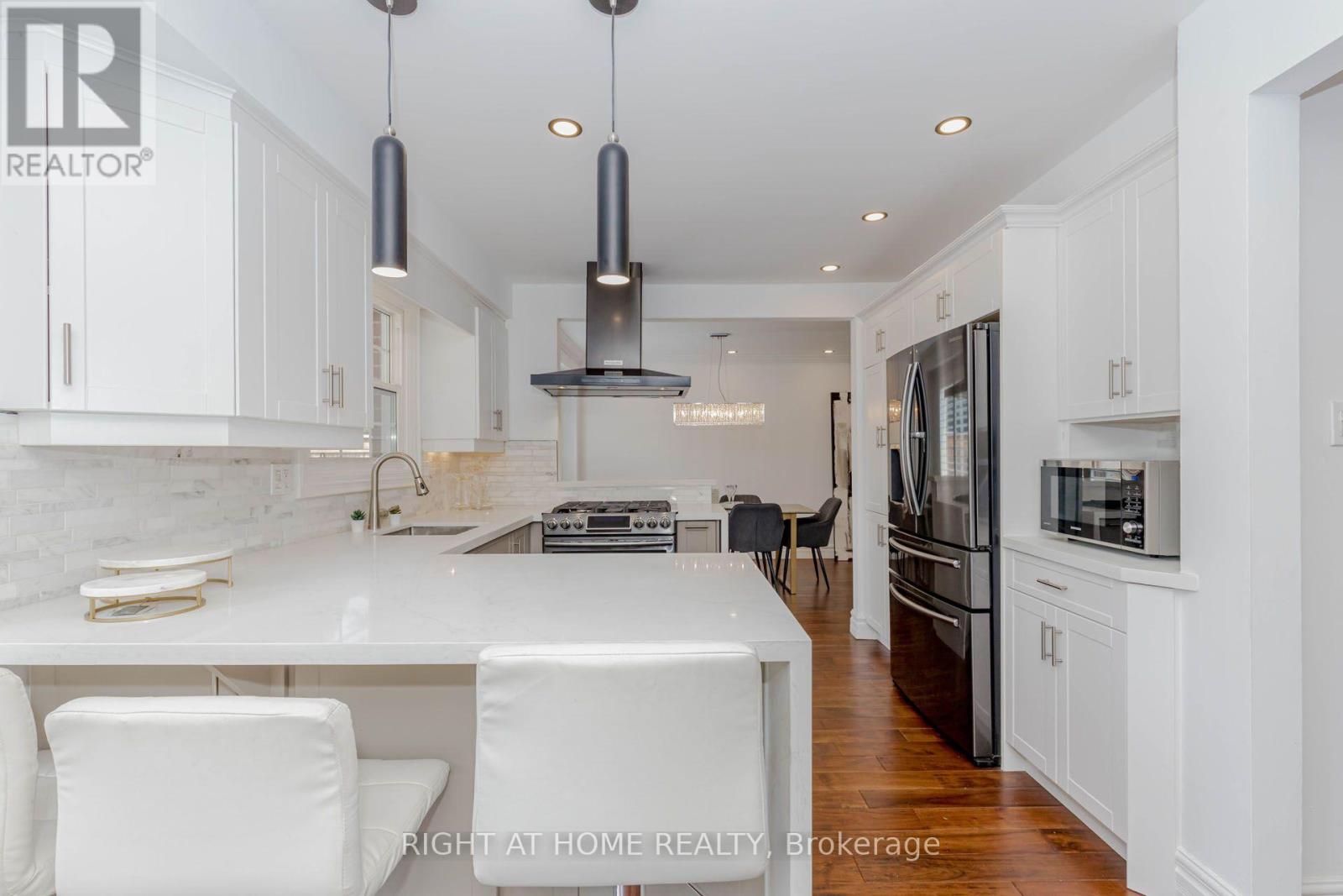 1073 MESA CRESCENT - 24