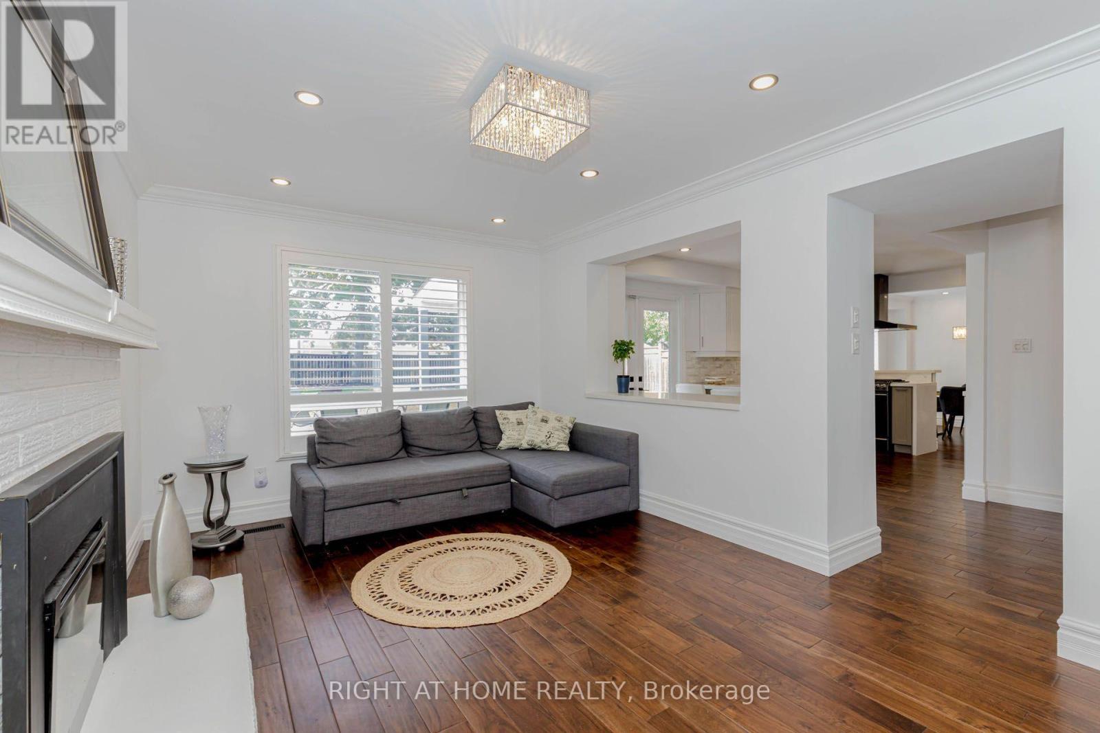 1073 MESA CRESCENT - 28