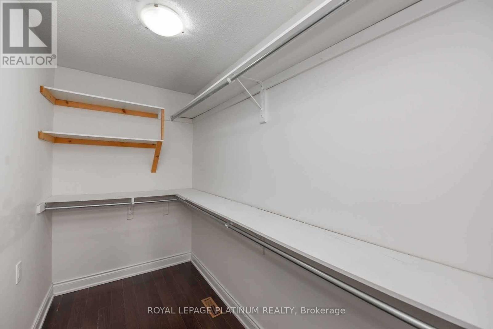 63 LORD SIMCOE DRIVE - 22