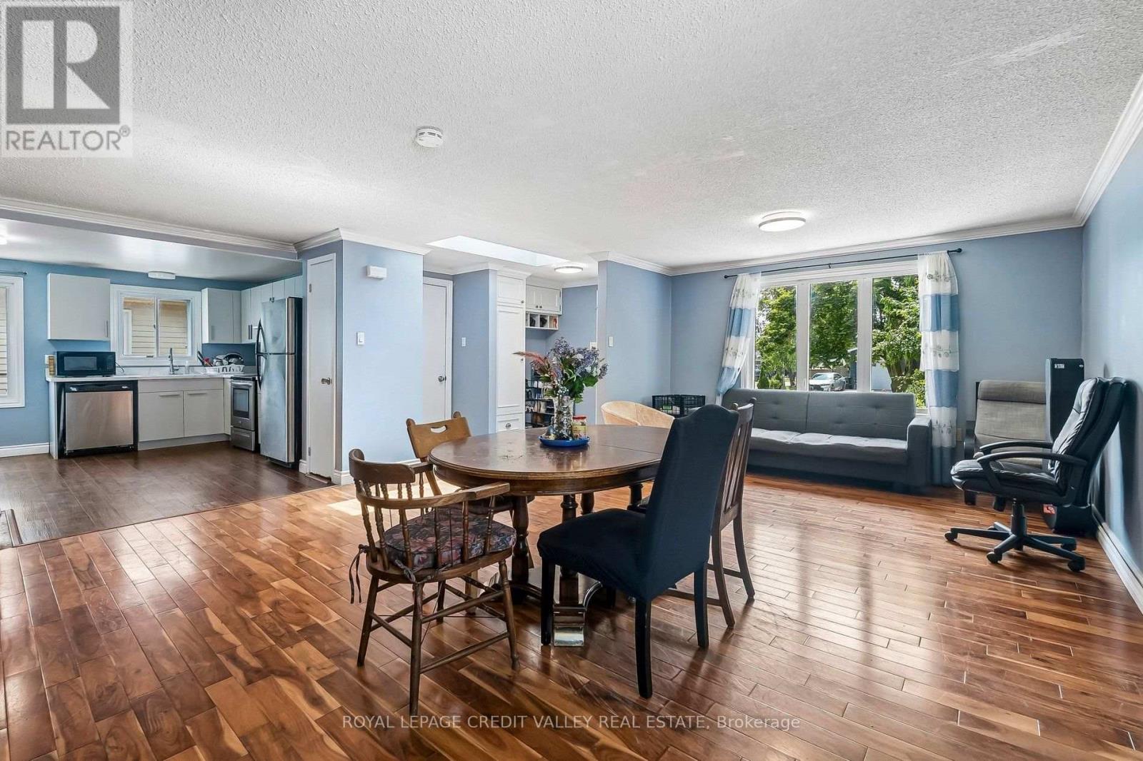 40 HICKLING TRAIL - 13