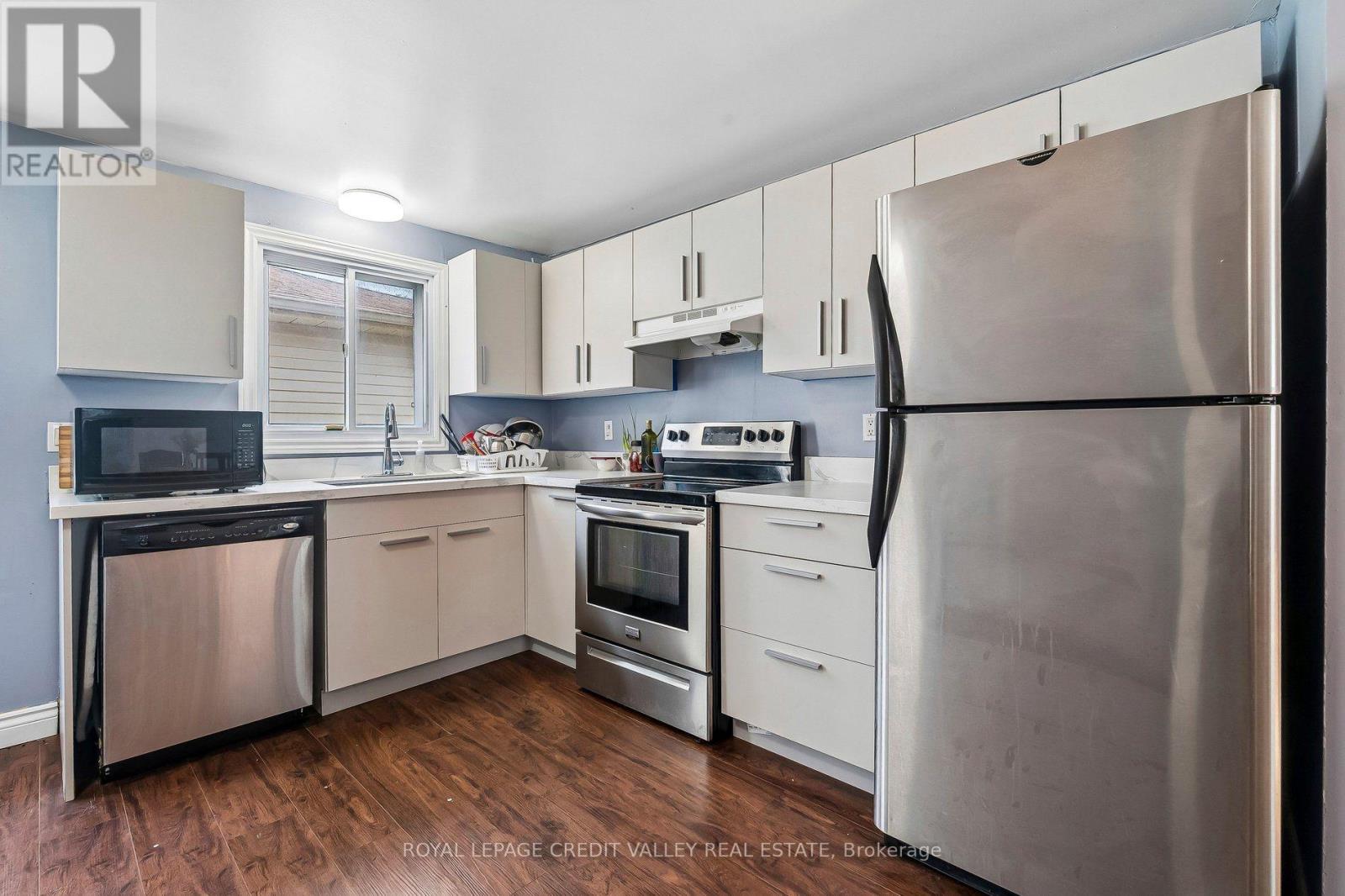 40 HICKLING TRAIL - 17