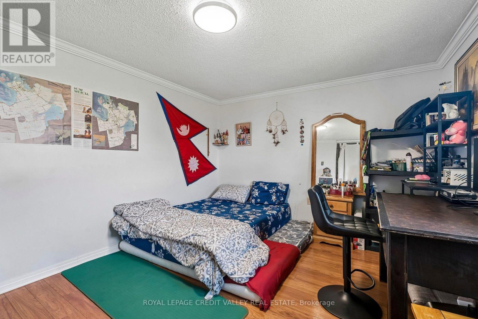 40 HICKLING TRAIL - 22
