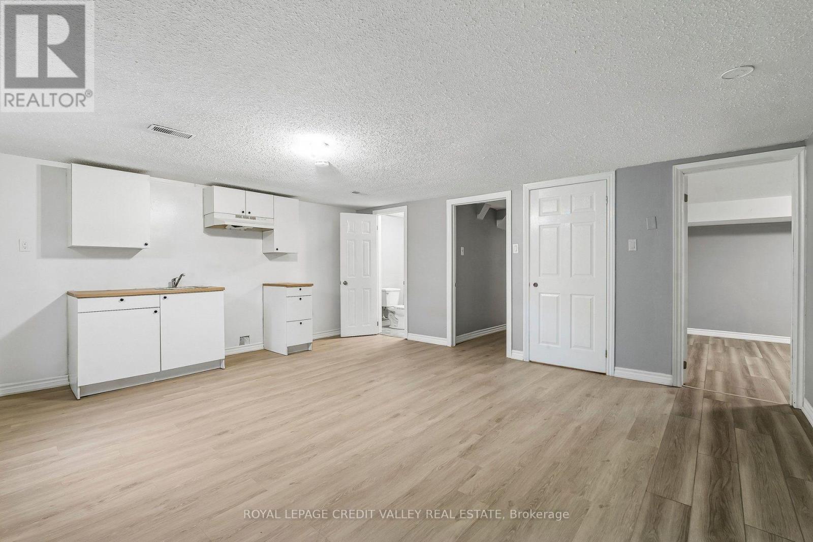 40 HICKLING TRAIL - 24