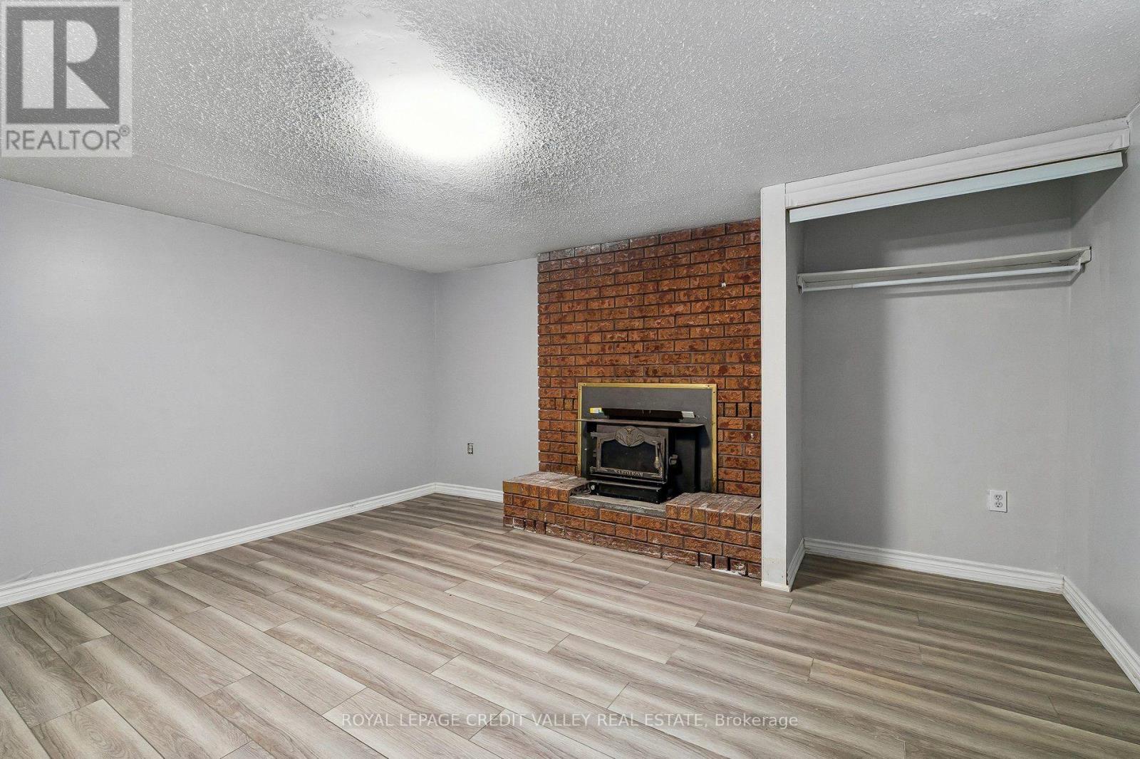 40 HICKLING TRAIL - 32