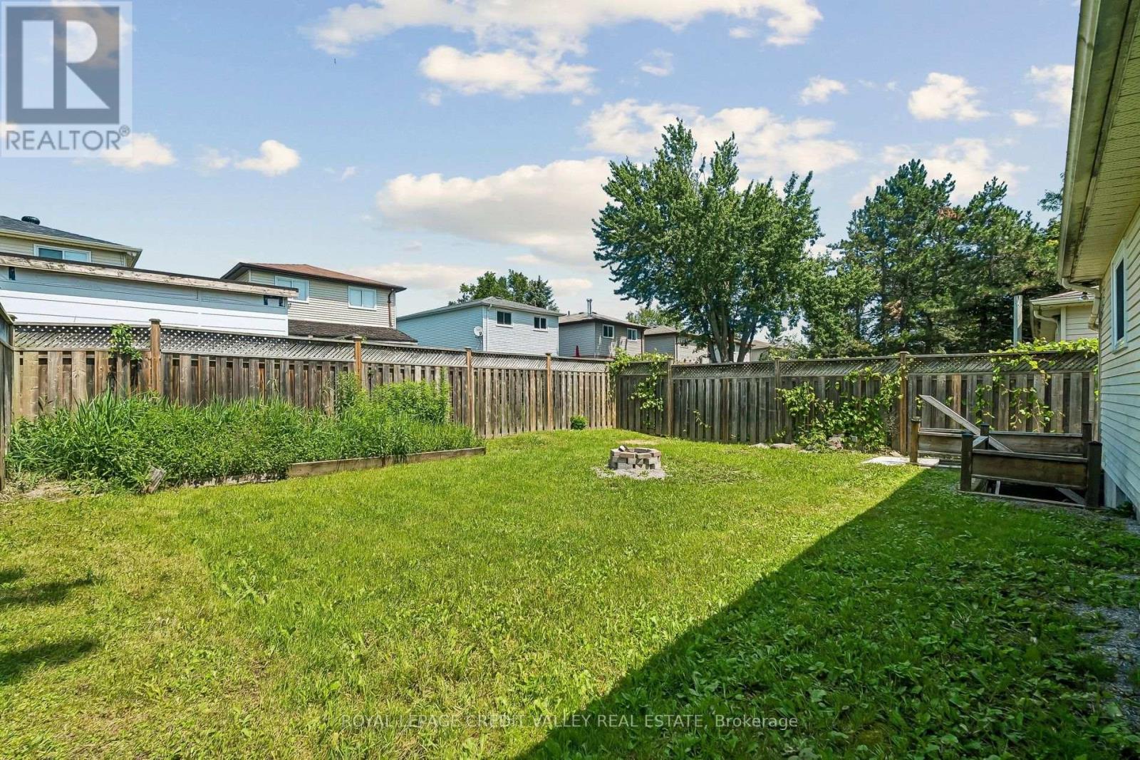 40 HICKLING TRAIL - 49