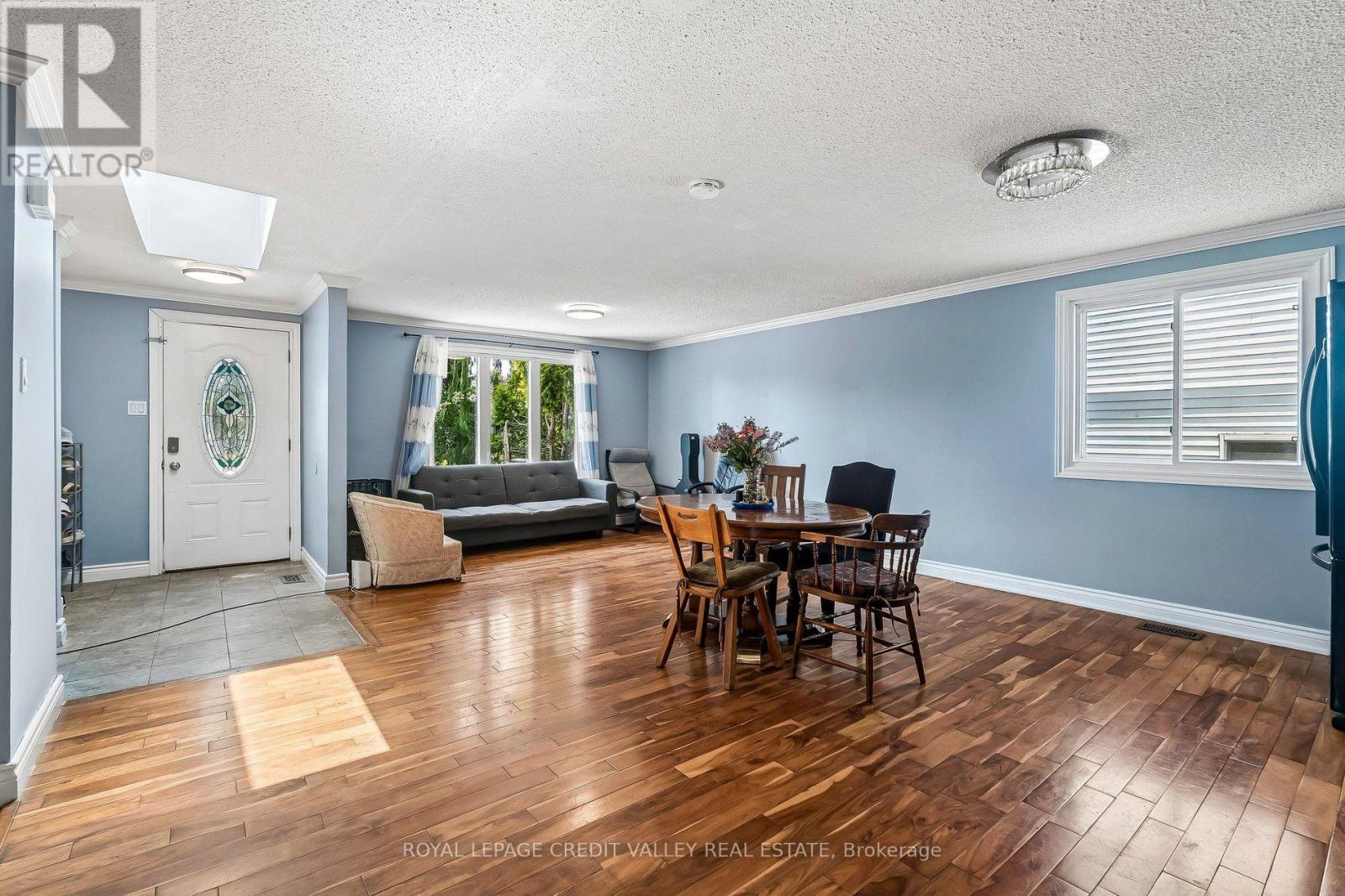 40 HICKLING TRAIL - 9