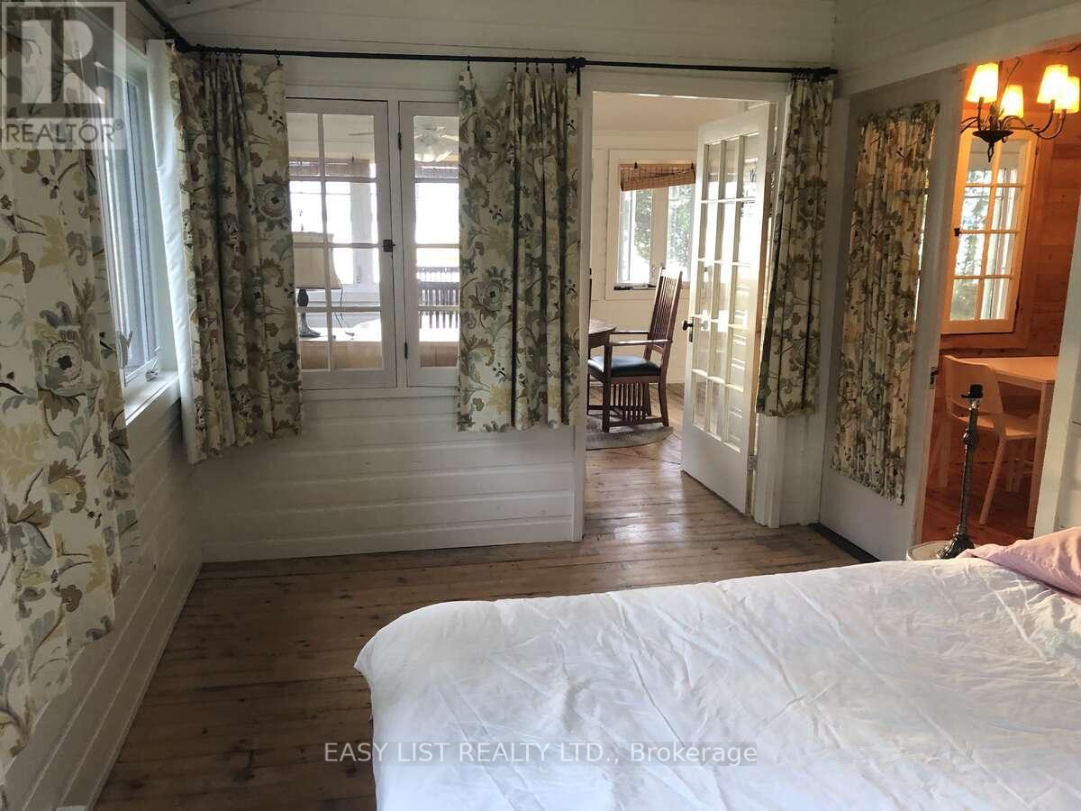 58 LESLIE FROST LANE - 16