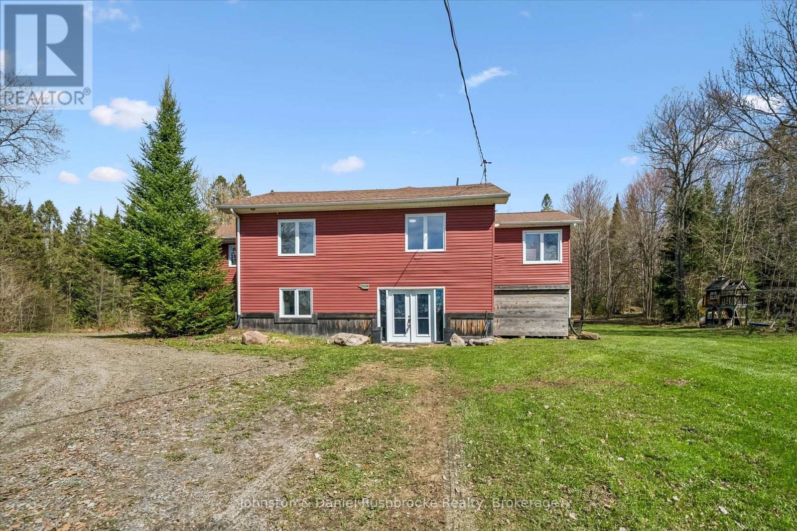 2519 SOUTH HORN LAKE RD R.R.#3 ROAD - 6
