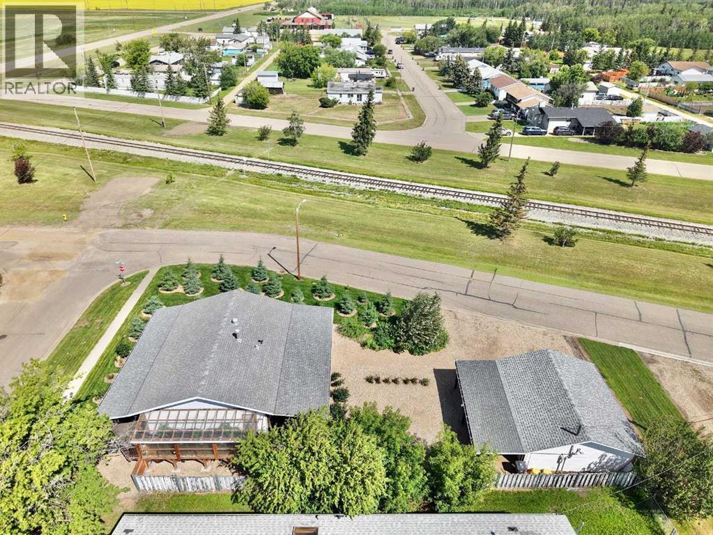 10011 99 Street - Image 10