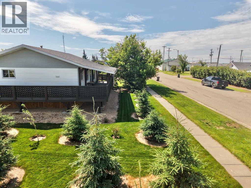10011 99 Street - Image 6