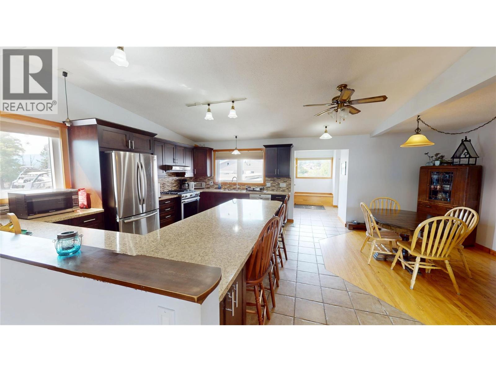 910 5th Ave Avenue - 12