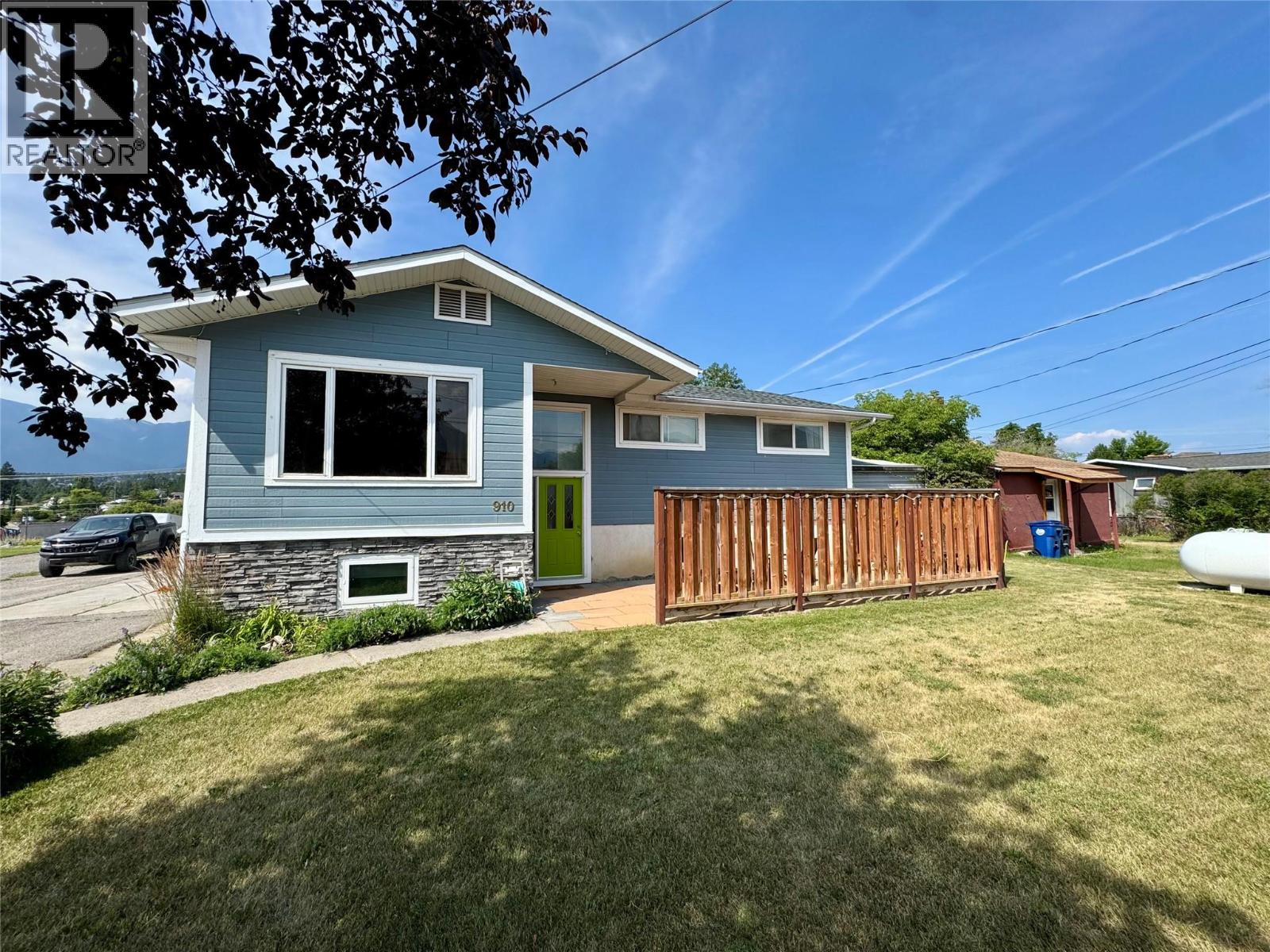 910 5th Ave Avenue - 32