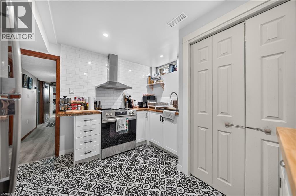 111 KIMBERLY Crescent - 38