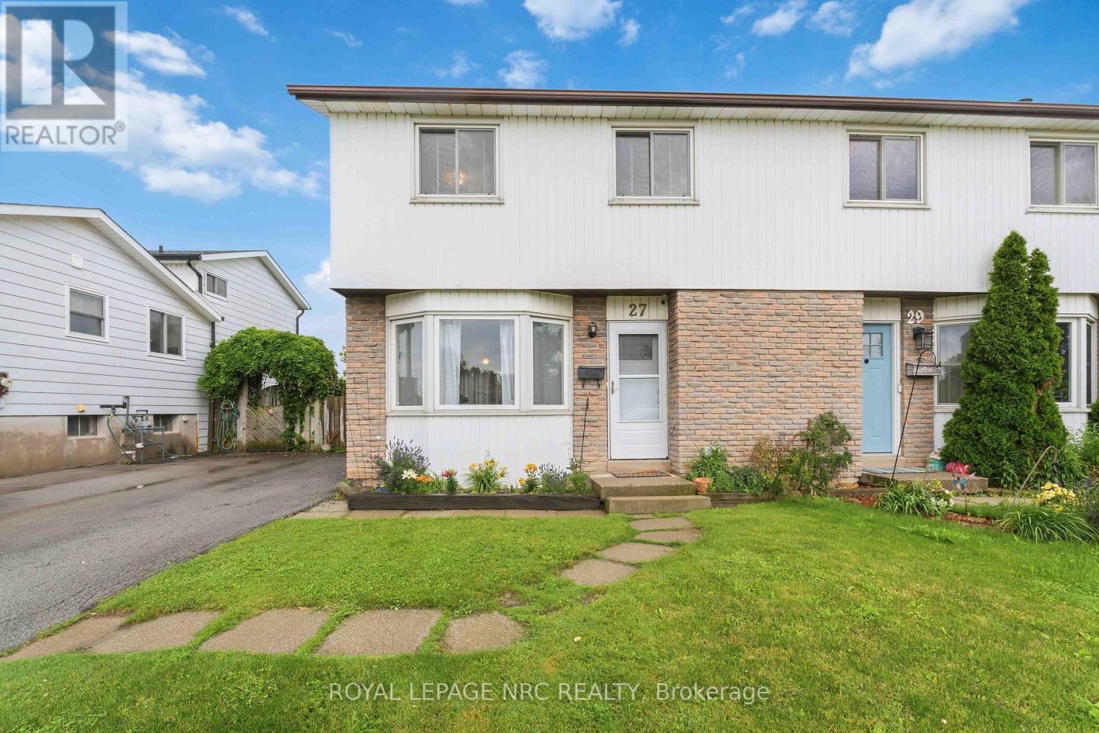 27 CANTERBURY DRIVE - 2