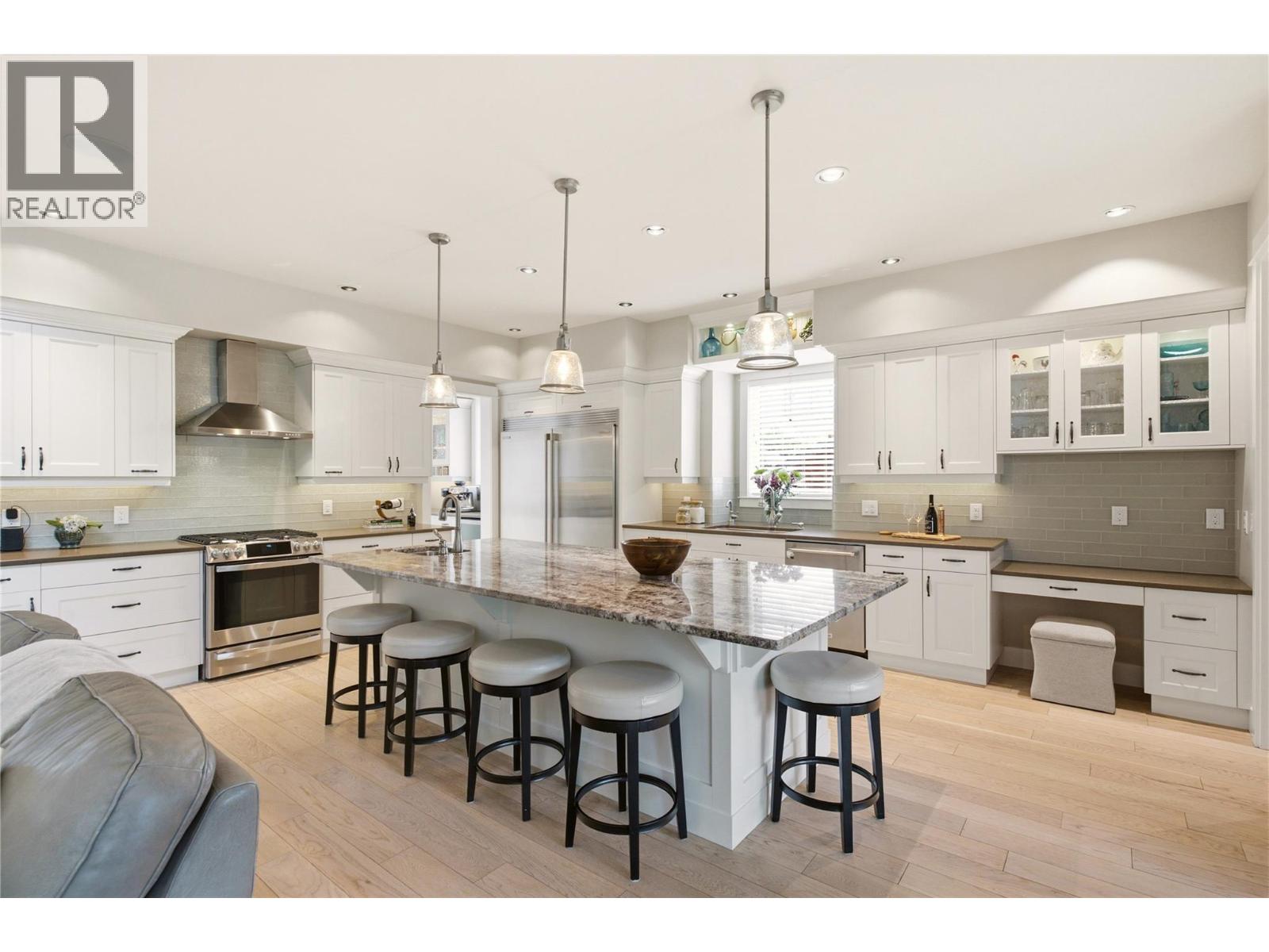 526 Metcalfe Avenue - 25