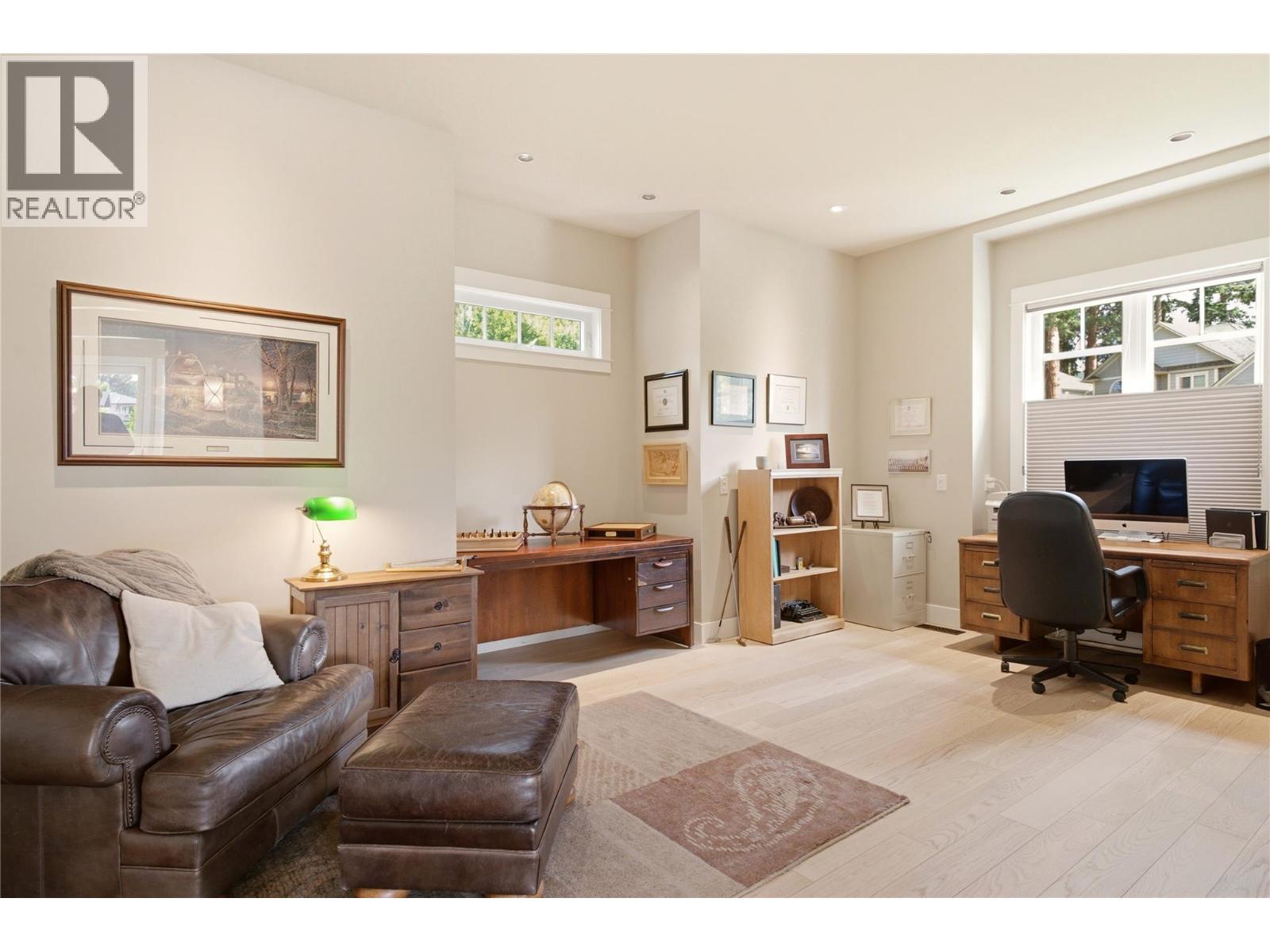 526 Metcalfe Avenue - 41