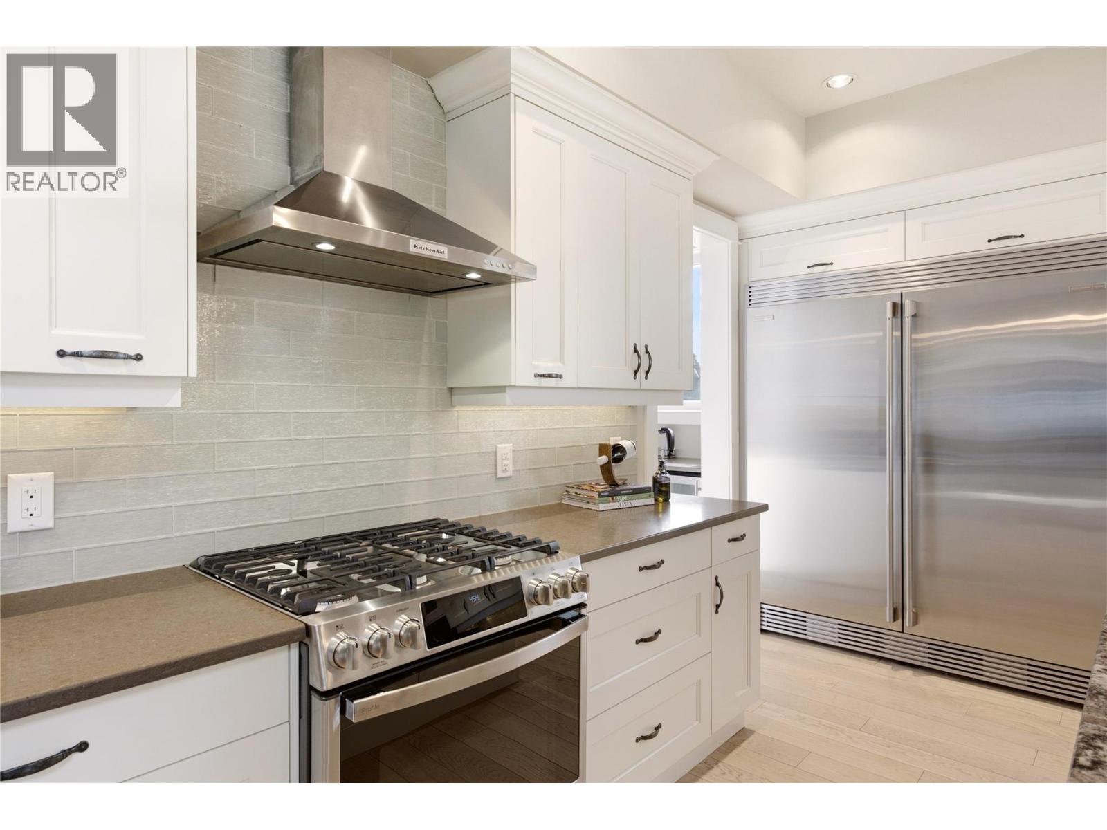 526 Metcalfe Avenue - 18
