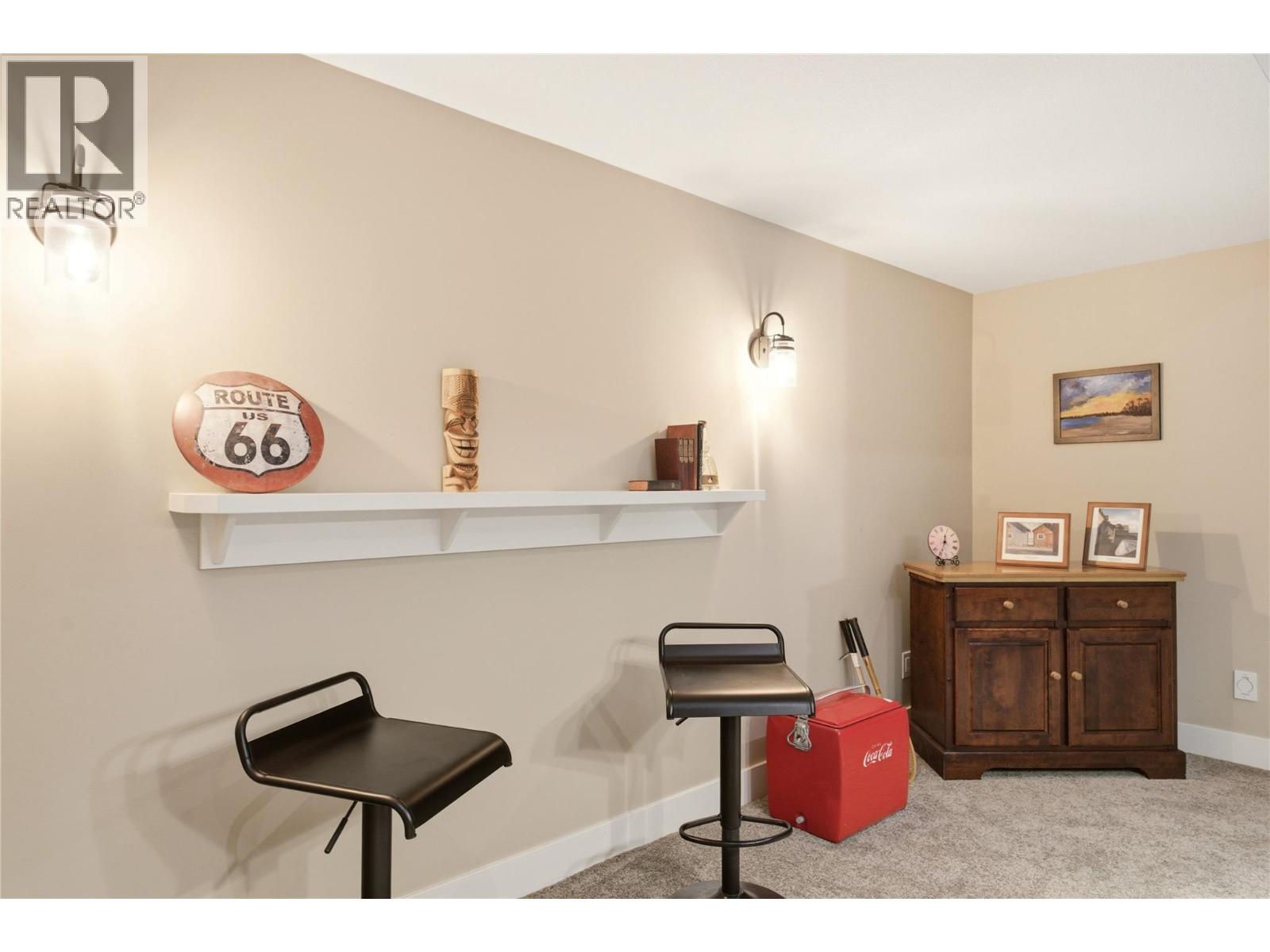 526 Metcalfe Avenue - 90