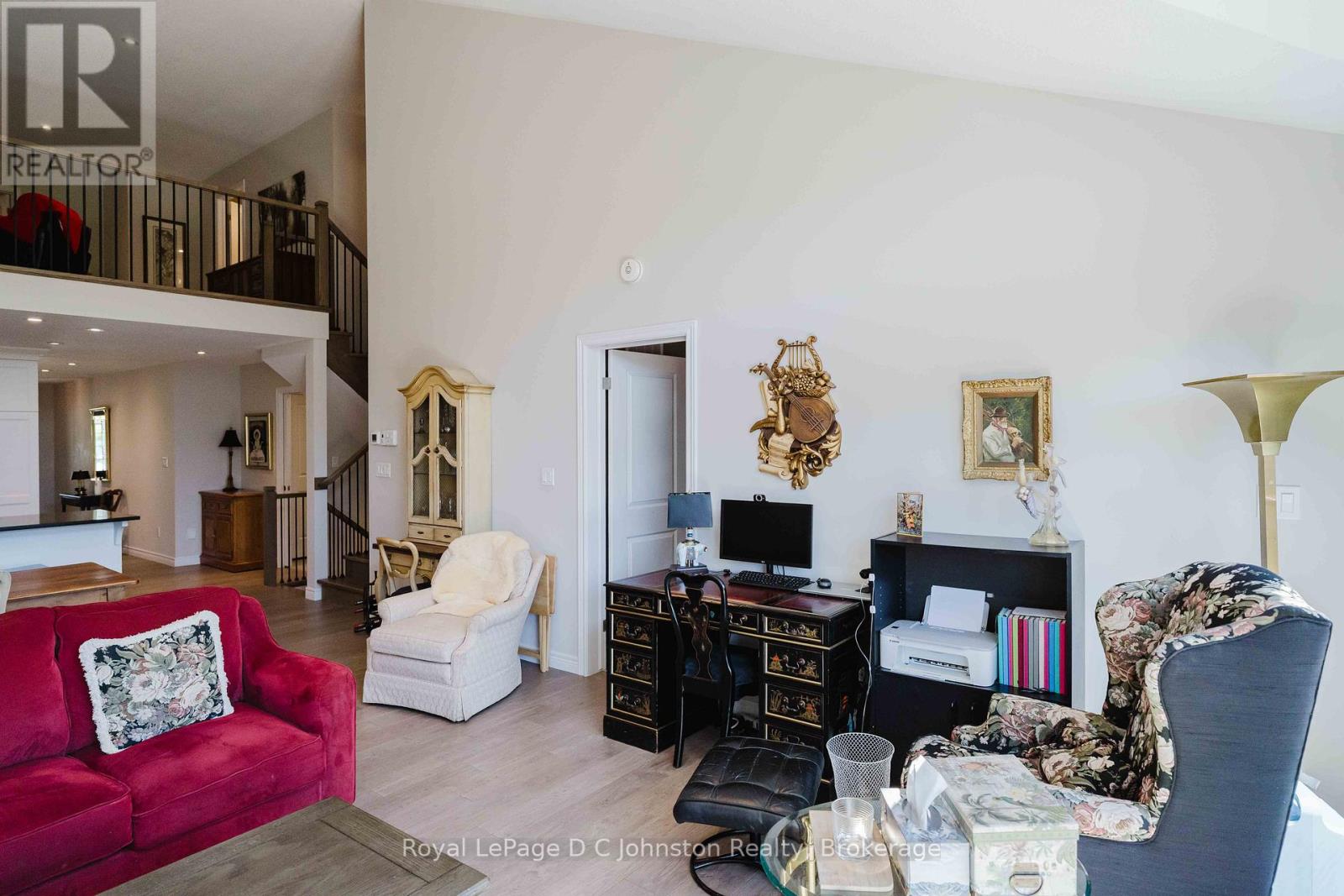#16 560 DEVONSHIRE ROAD - Image 15