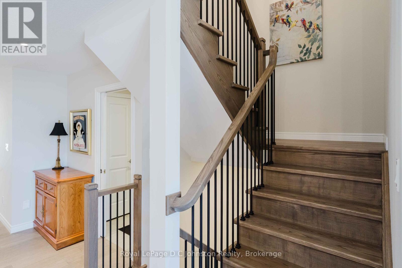 #16 560 DEVONSHIRE ROAD - 22
