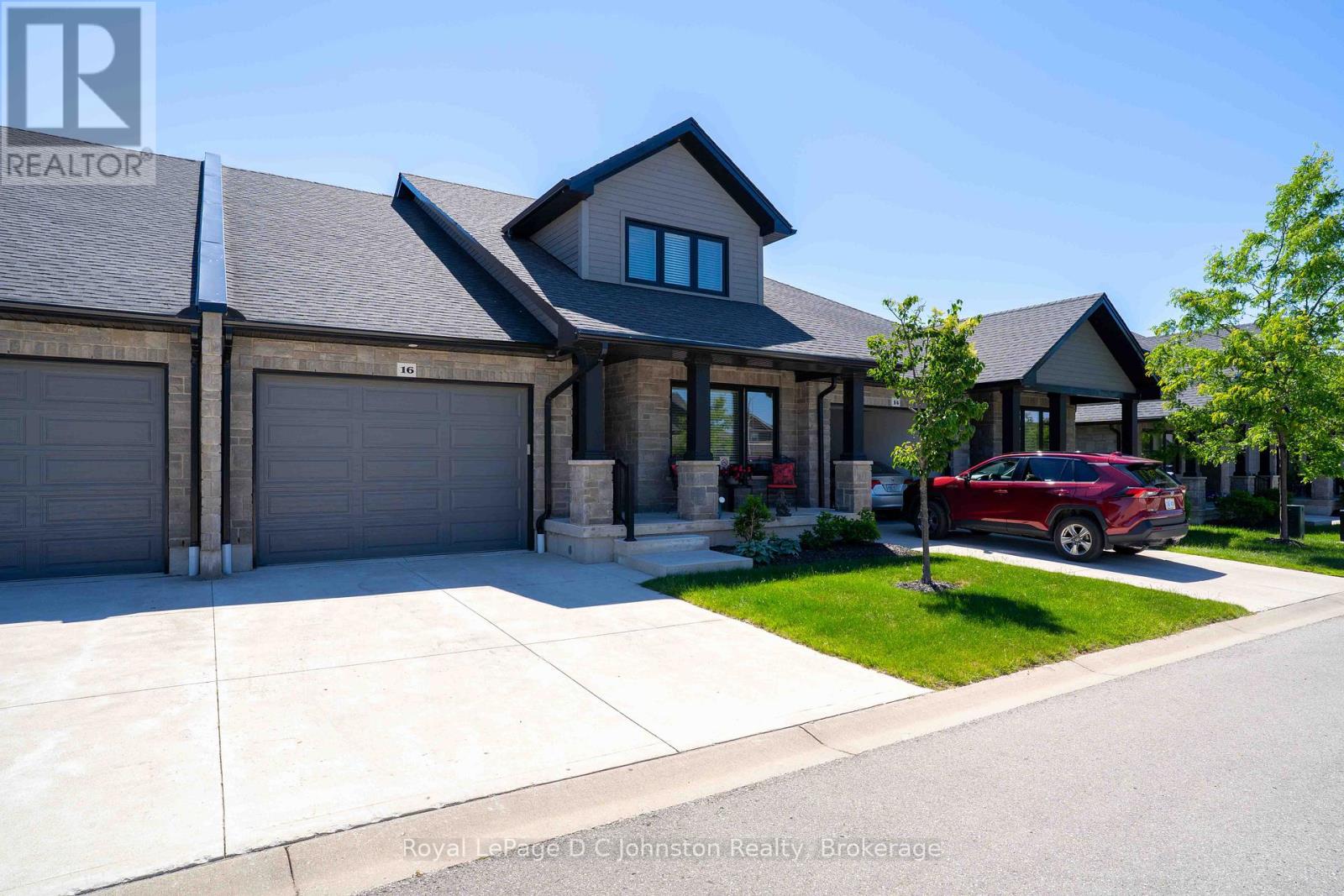 #16 560 DEVONSHIRE ROAD - Image 4