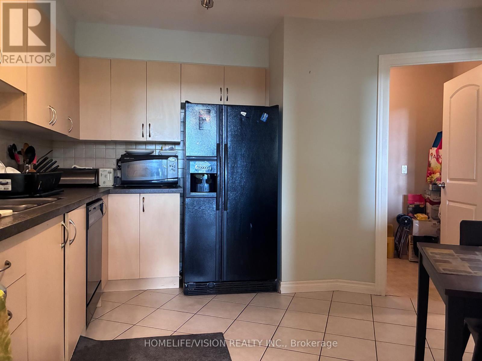 #416 15 VICORA LINKWAY - 18