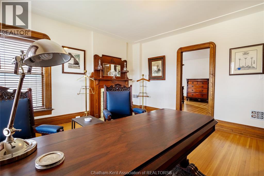 129 William STREET South - 36
