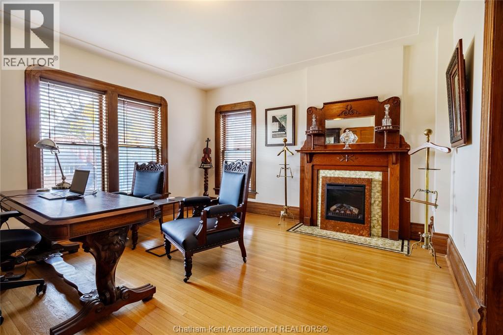 129 William STREET South - 34