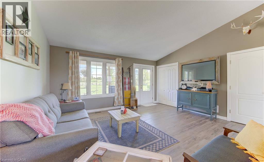 44555 HARRISTON Road - Image 6