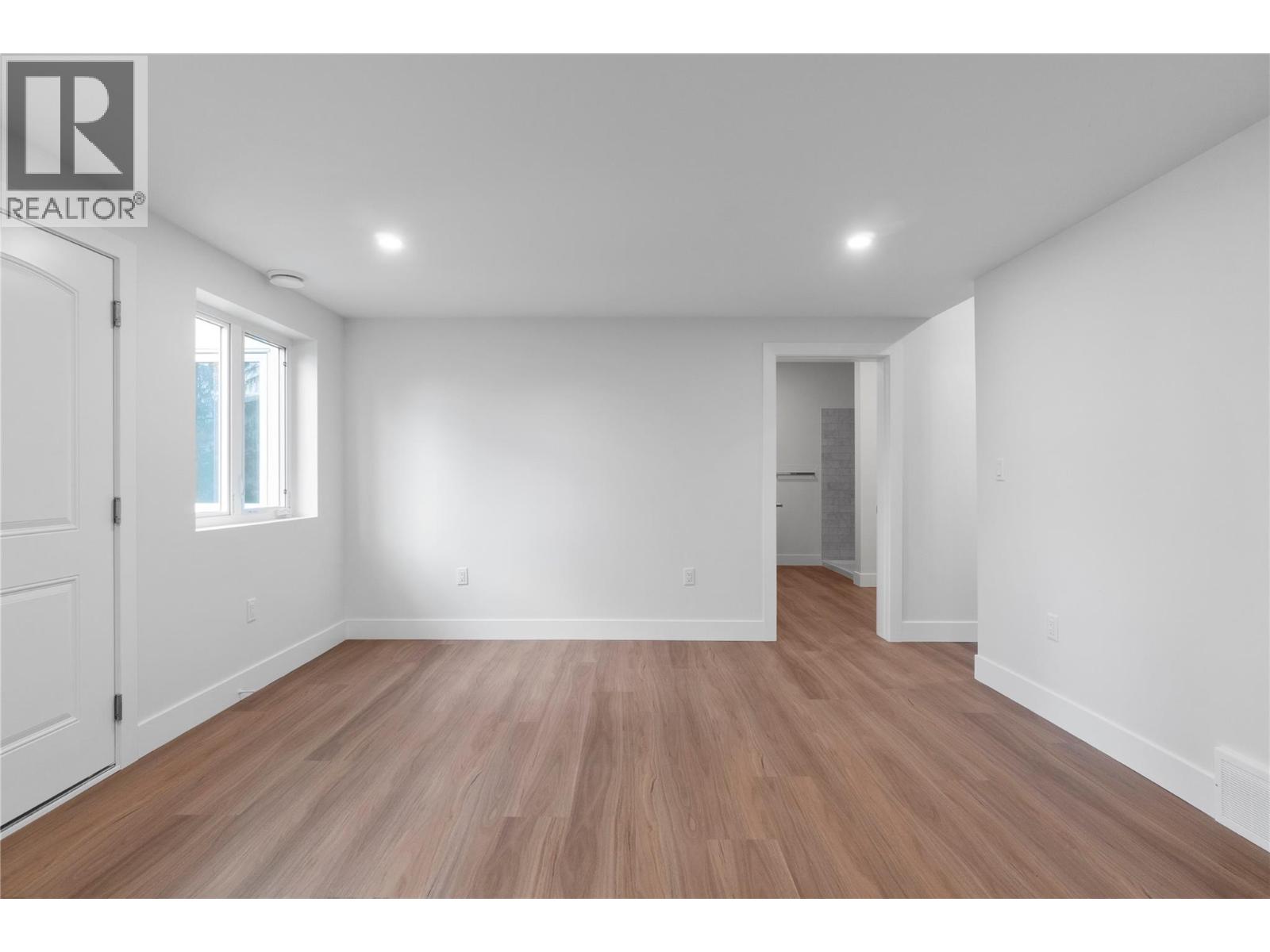 633 9 Street SE - 46