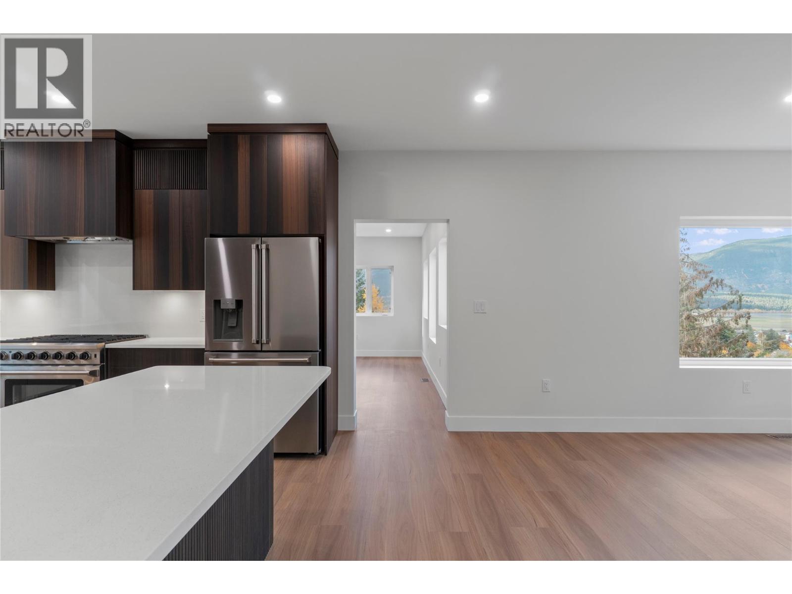 633 9 Street SE - 25